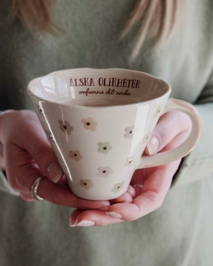 Mugg älska olikheter omfamna det unika